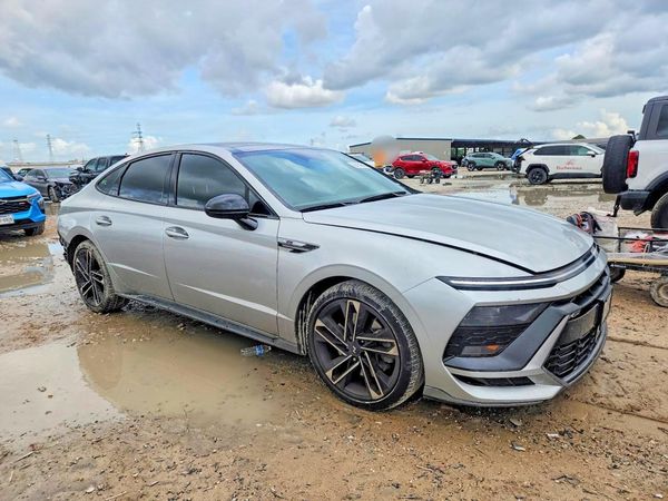 2025 HYUNDAI SONATA