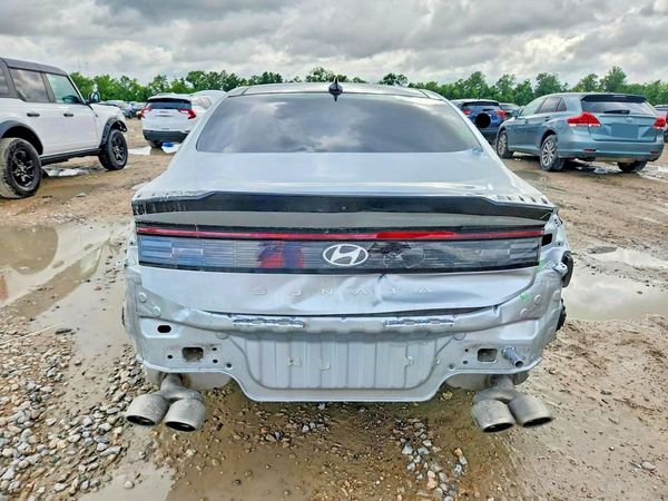 2025 HYUNDAI SONATA