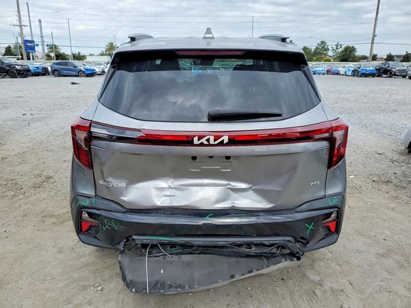 2024 KIA SELTOS EX