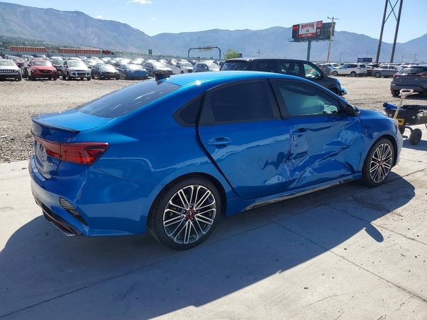 2023 KIA FORTE GT