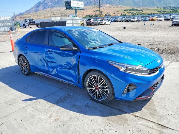 2023 KIA FORTE GT