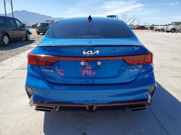 2023 KIA FORTE GT