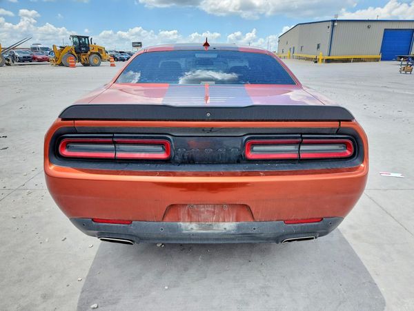 2021 DODGE CHALLENGER SXT