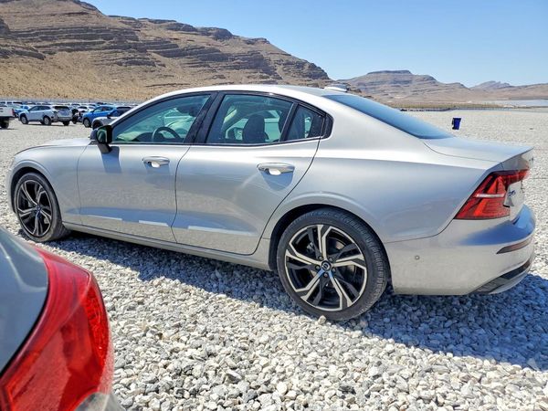 2024 VOLVO S60 Plus Dark