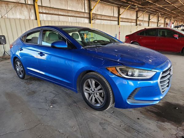 2017 HYUNDAI ELANTRA