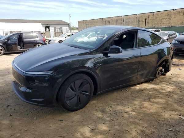 2026 TESLA MODEL Y