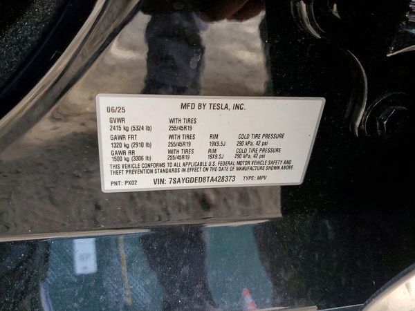 2026 TESLA MODEL Y