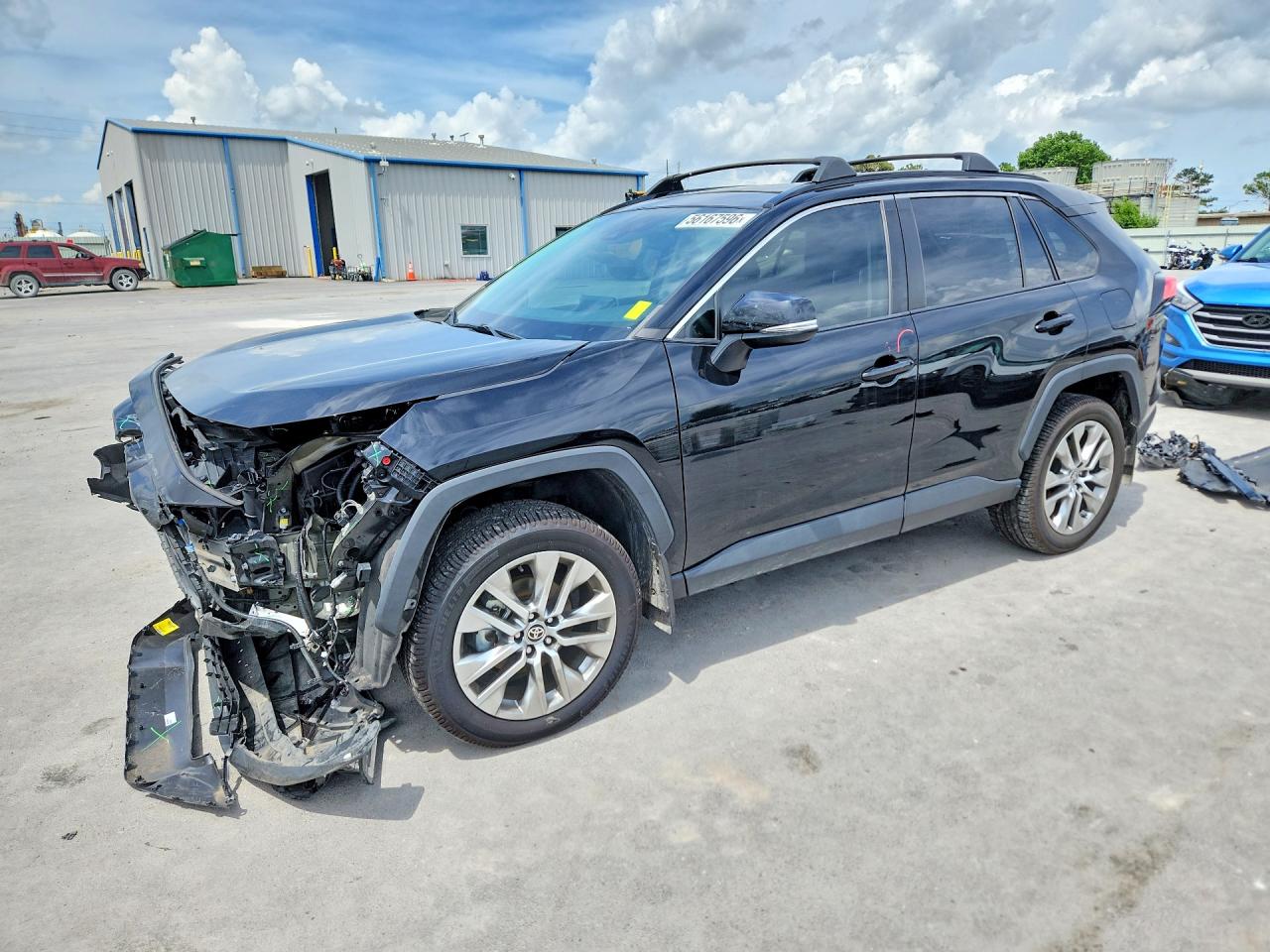 2023 TOYOTA RAV4 XLE Premium