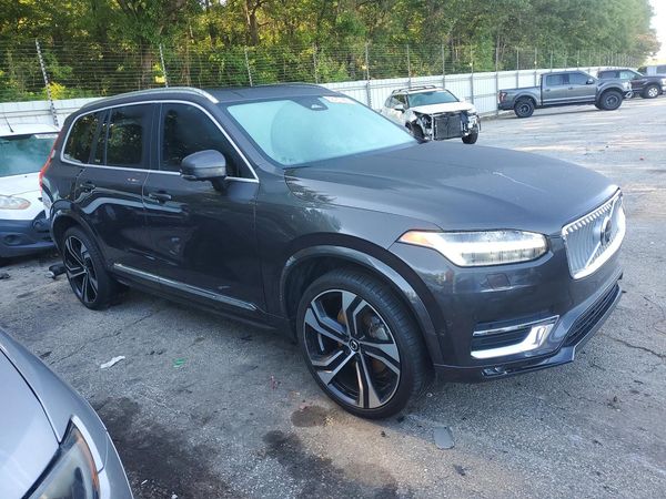 2024 VOLVO XC90 Ultimate Bright