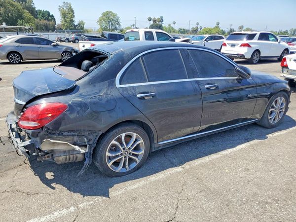 2018 MERCEDES-BENZ C C300