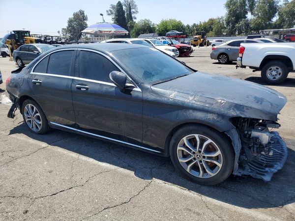 2018 MERCEDES-BENZ C C300