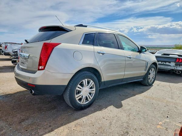 2016 CADILLAC SRX Luxury