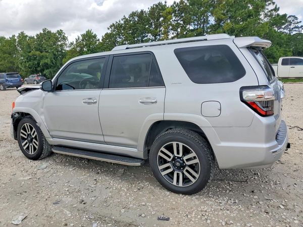 2024 TOYOTA 4RUNNER