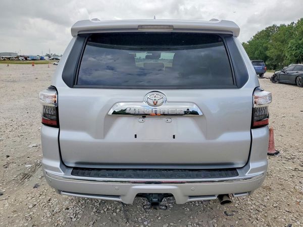 2024 TOYOTA 4RUNNER