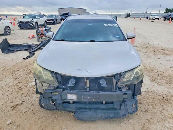 2013 TOYOTA CAMRY