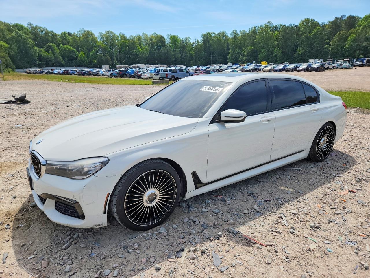 2016 BMW 740