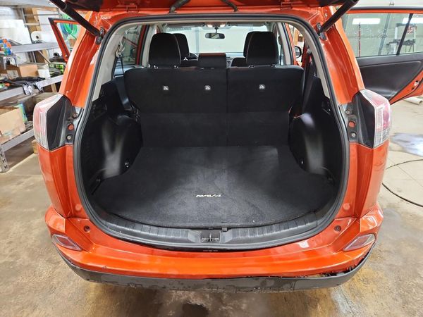 2016 TOYOTA RAV4 XLE (M Grade)