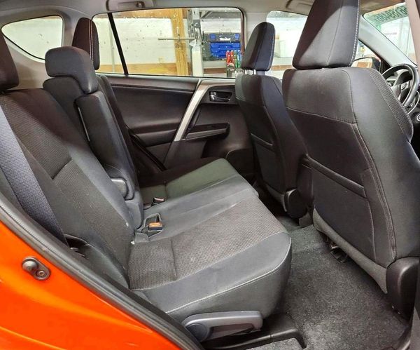 2016 TOYOTA RAV4 XLE (M Grade)