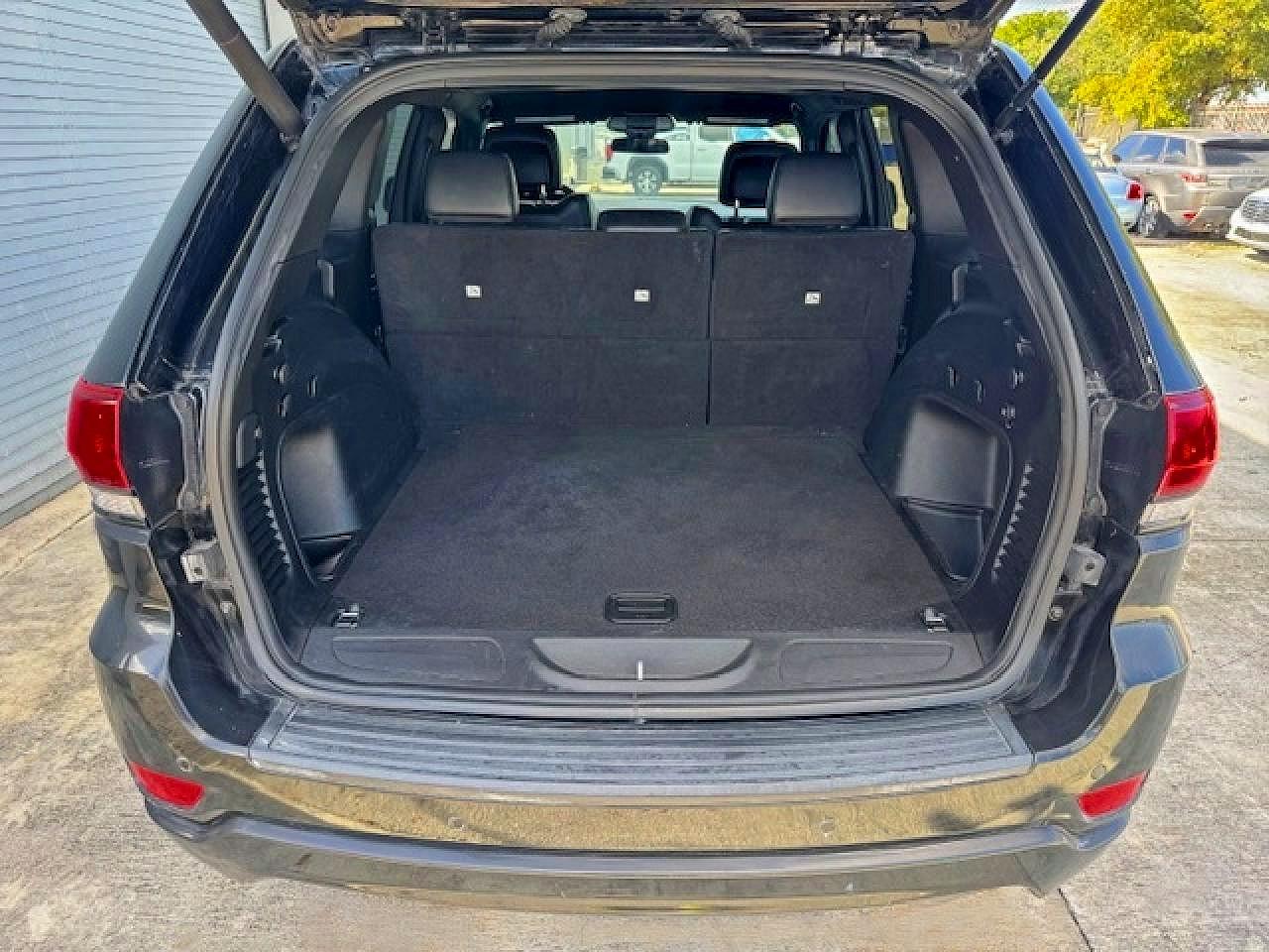 2021 JEEP GRAND CHEROKEE Laredo