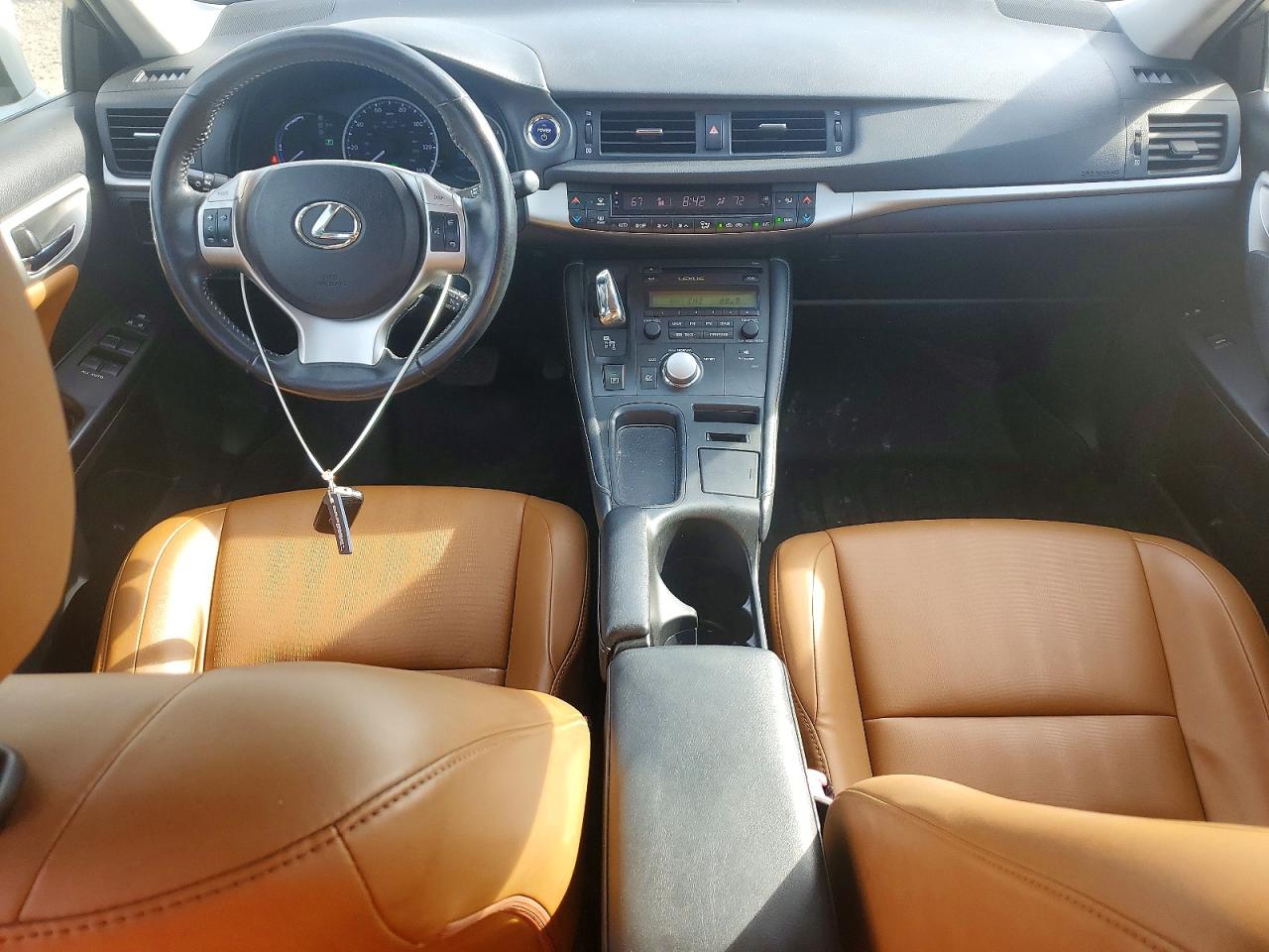 2013 LEXUS CT 200h