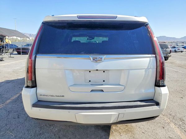 2015 CADILLAC ESCALADE ESV Luxury
