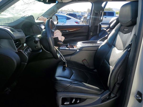 2015 CADILLAC ESCALADE ESV Luxury