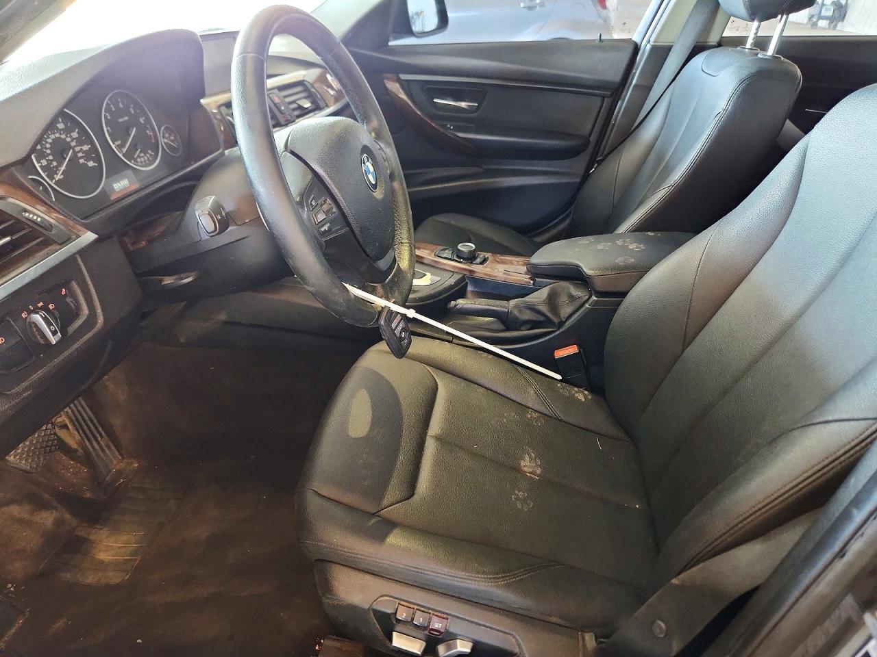 2016 BMW 320 SA