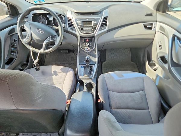 2016 HYUNDAI ELANTRA