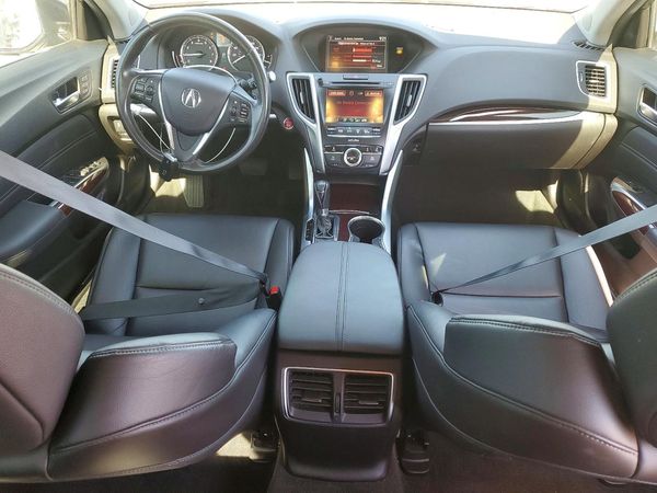 2016 ACURA TLX Base