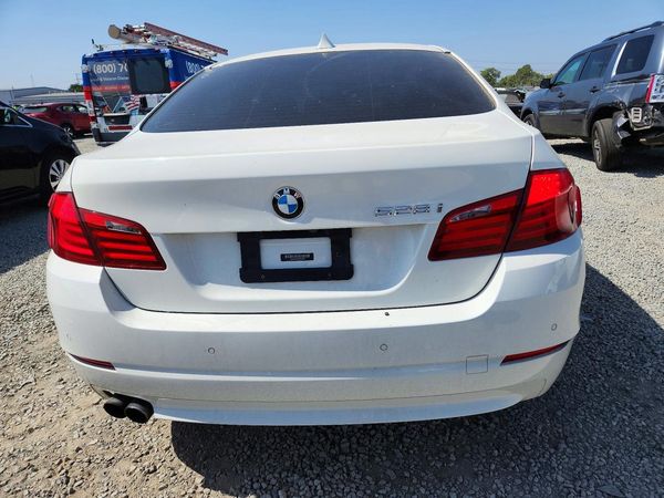 2012 BMW 528