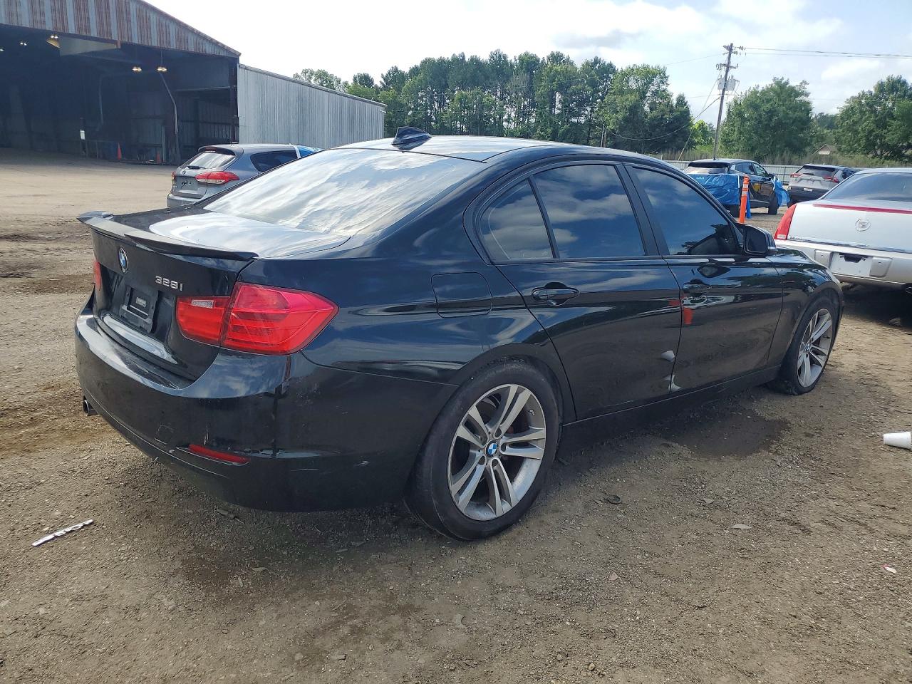 2015 BMW 328