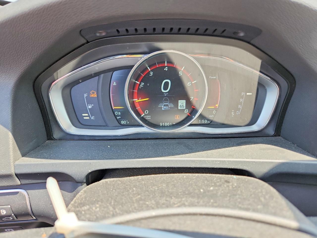 2015 VOLVO S60 Platinum (non R design)