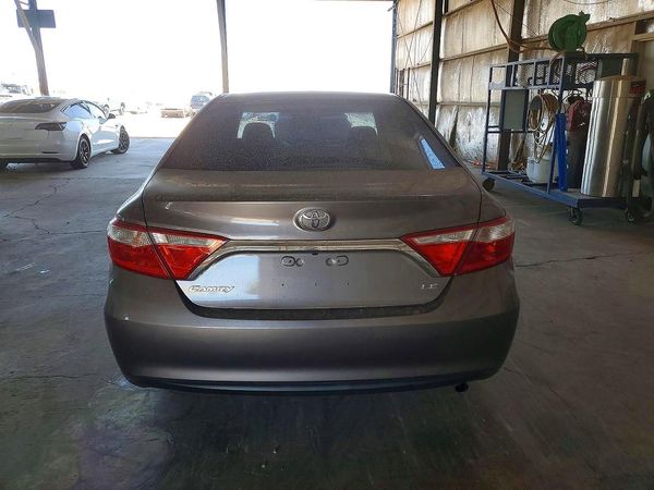 2015 TOYOTA CAMRY