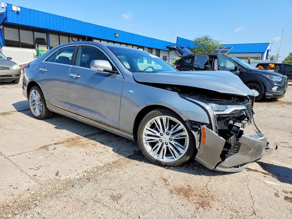 2023 CADILLAC CT4 Premium Luxury