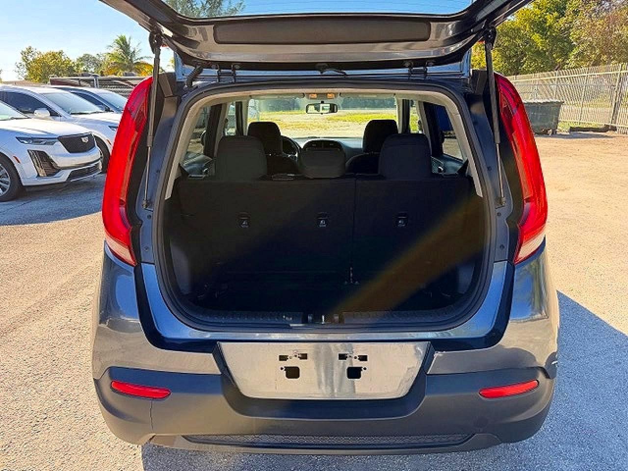 2020 KIA SOUL LX, S, X-Line