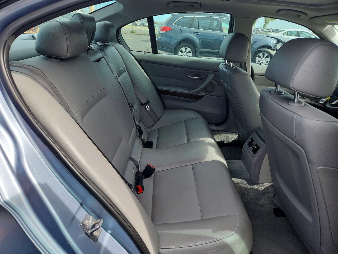 2011 BMW 328 SA