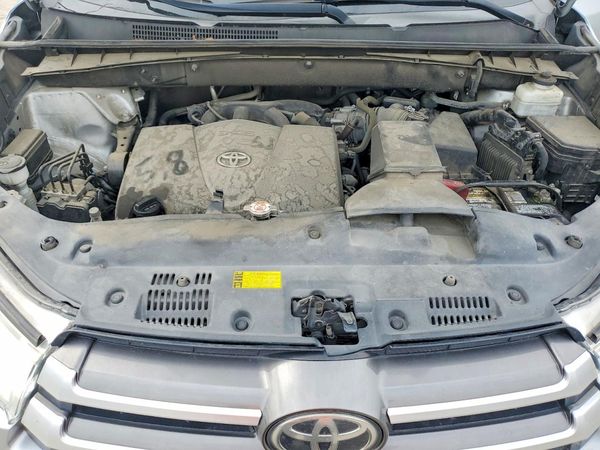 2019 TOYOTA HIGHLANDER SE/XLE