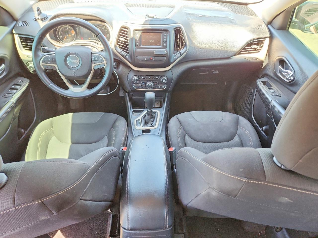 2017 JEEP CHEROKEE LATITUDE FWD