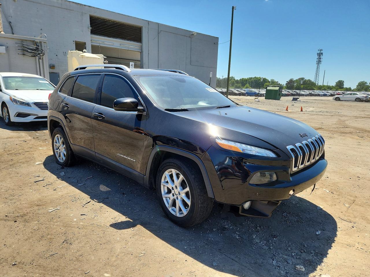 2017 JEEP CHEROKEE LATITUDE FWD