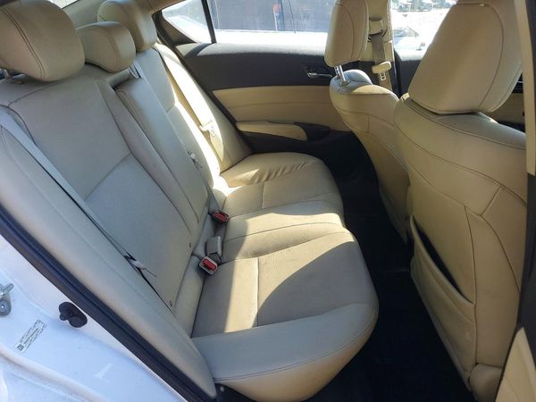 2016 ACURA ILX Premium/Tech