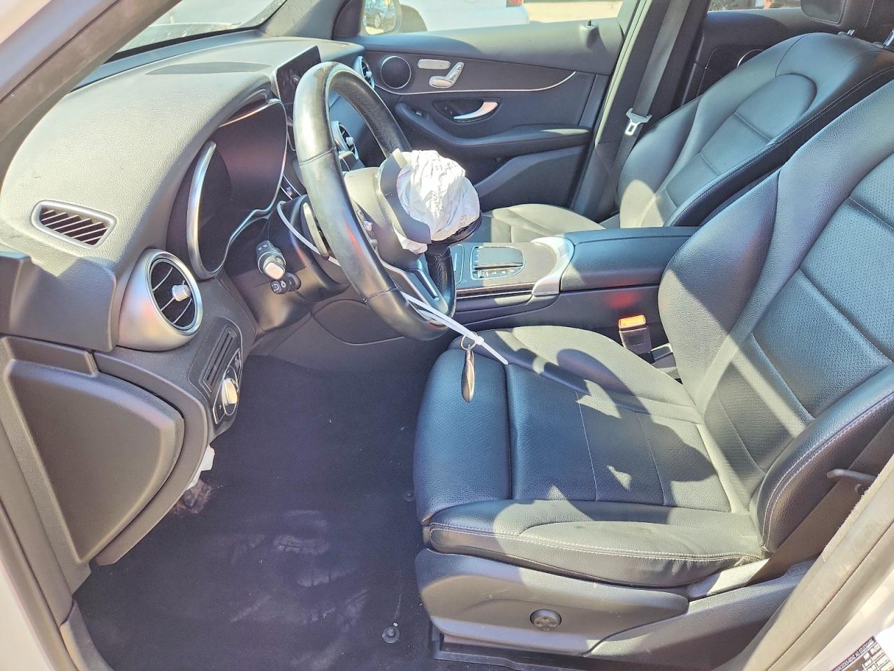 2022 MERCEDES-BENZ GLC GLC300 4MATIC