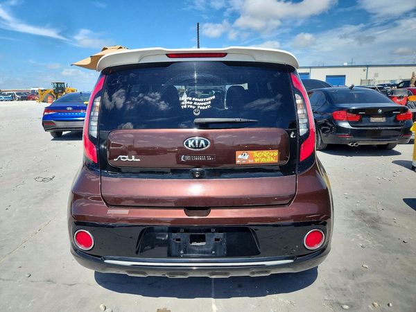 2017 KIA SOUL Plus