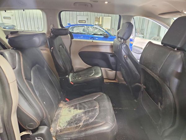 2017 CHRYSLER PACIFICA Touring L — PSRS