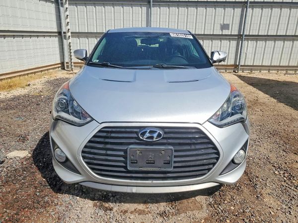 2015 HYUNDAI VELOSTER GLS(Middle)
