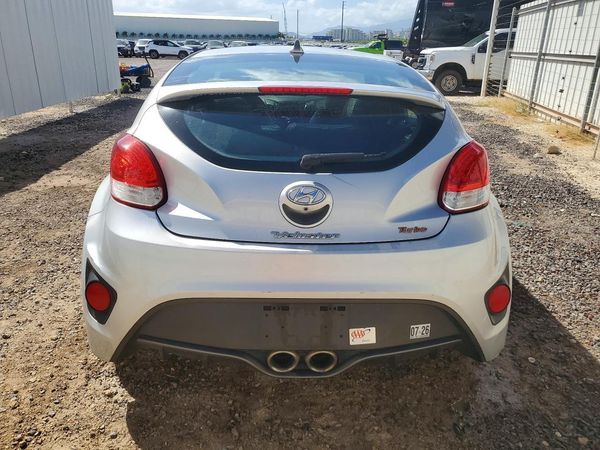 2015 HYUNDAI VELOSTER GLS(Middle)