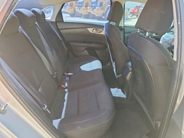 2021 KIA FORTE FE, LXS