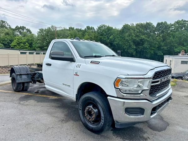 2021 RAM 3500 REG CAB CHASSIS