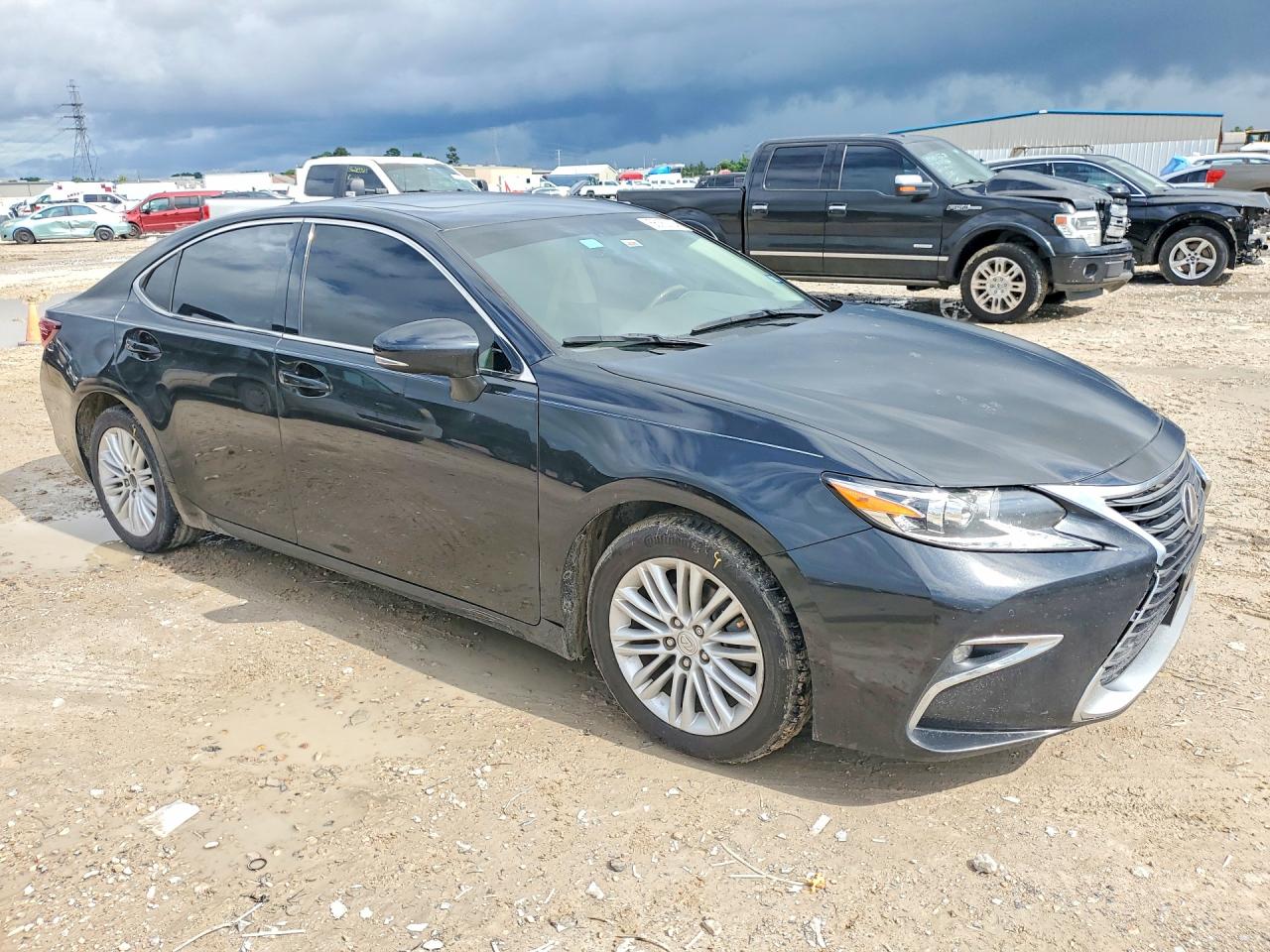 2016 LEXUS ES 350