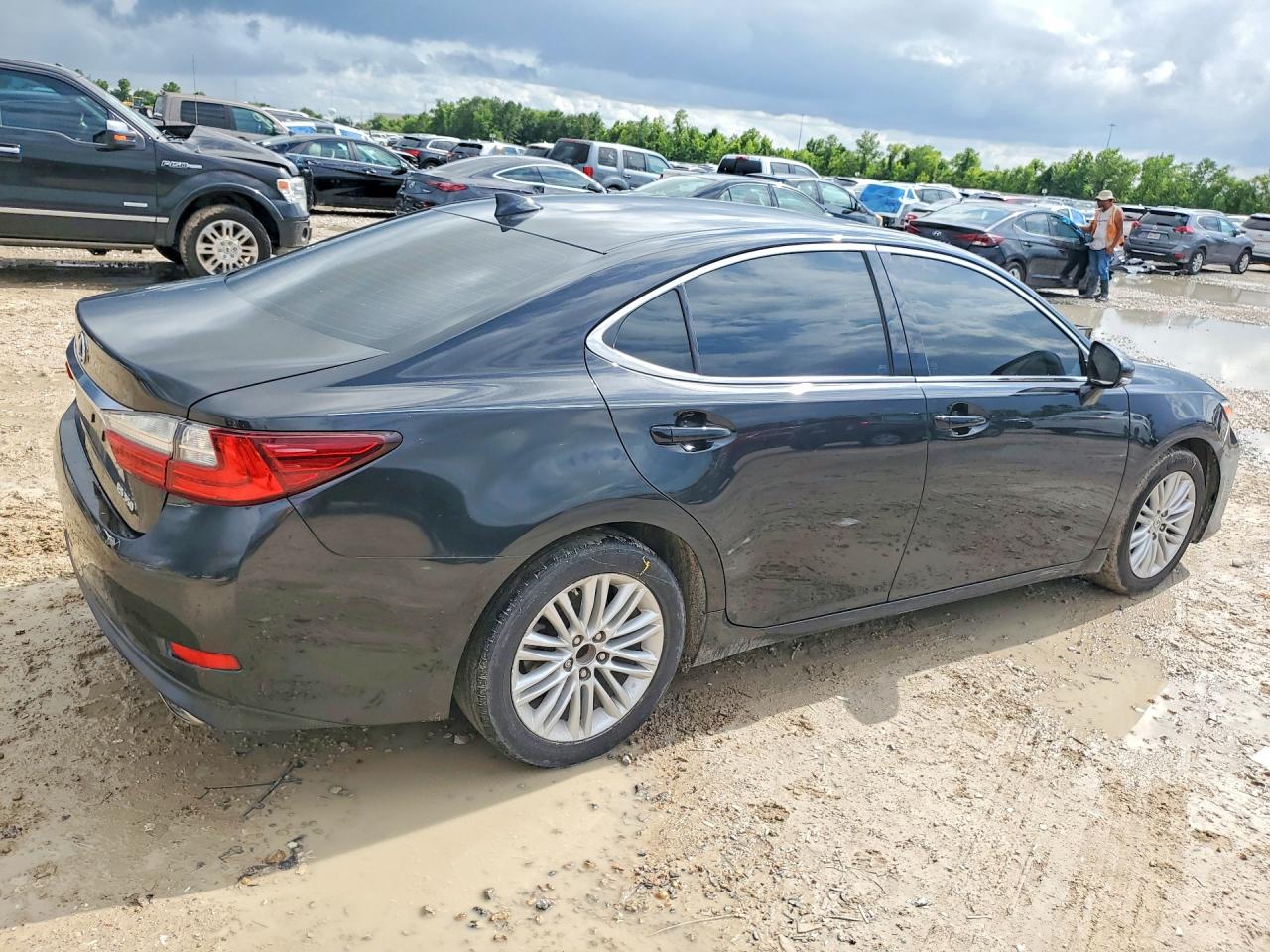 2016 LEXUS ES 350
