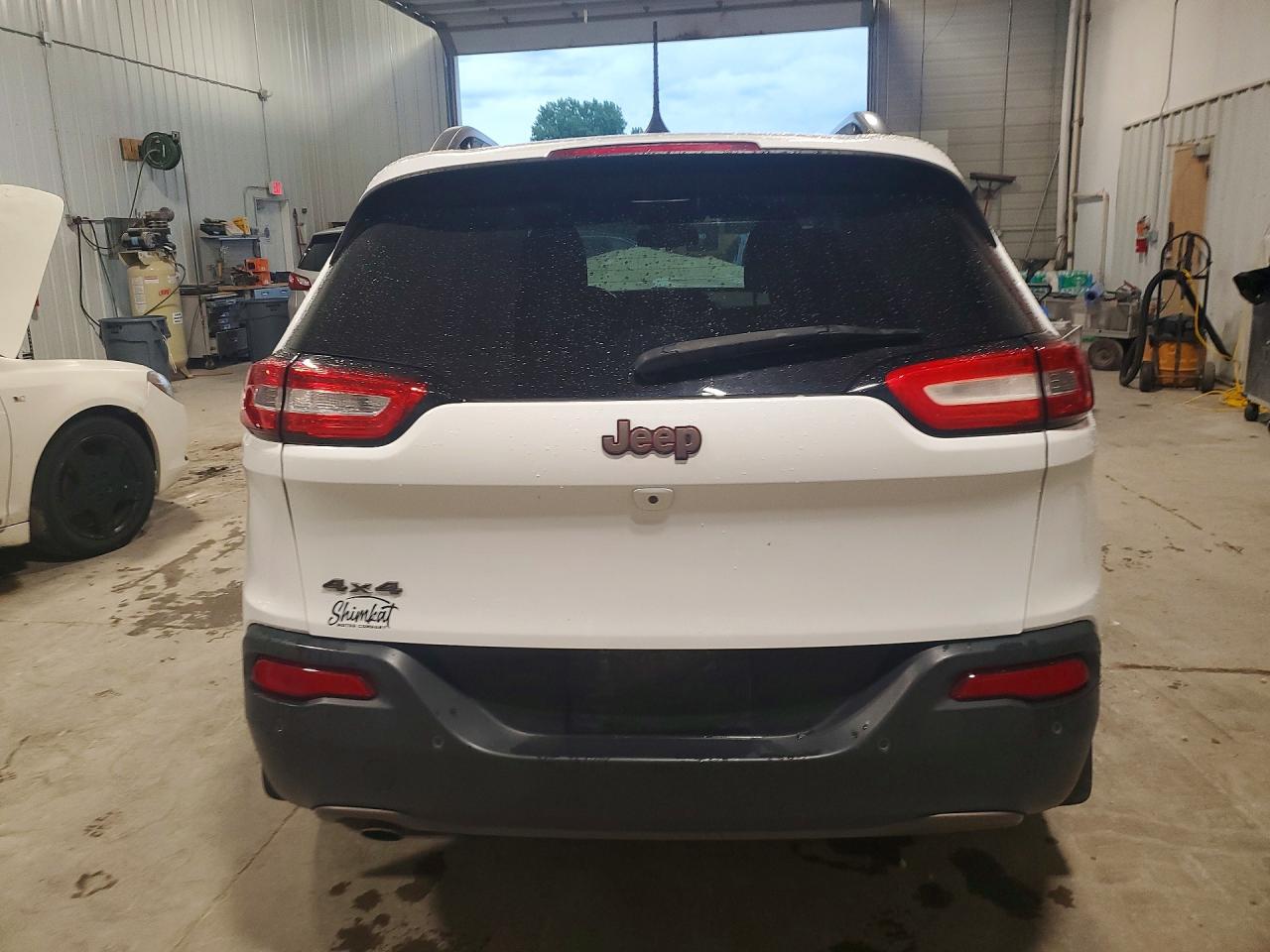 2016 JEEP CHEROKEE LATITUDE 4X4